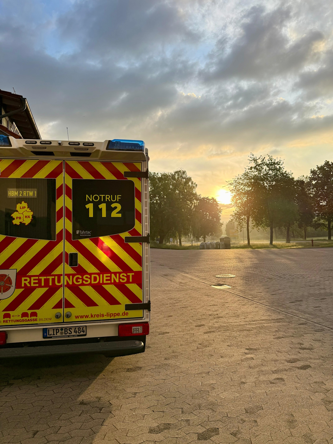 24 Stunden im Einsatz für Lippe: Neues Schichtmodell bringt mehr Flexibilität in den Rettungsdienst