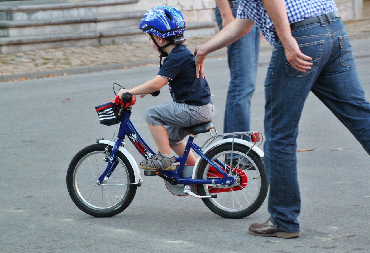 Grundschule am Schloss als fahrradfreundliche Schule ausgezeichnet