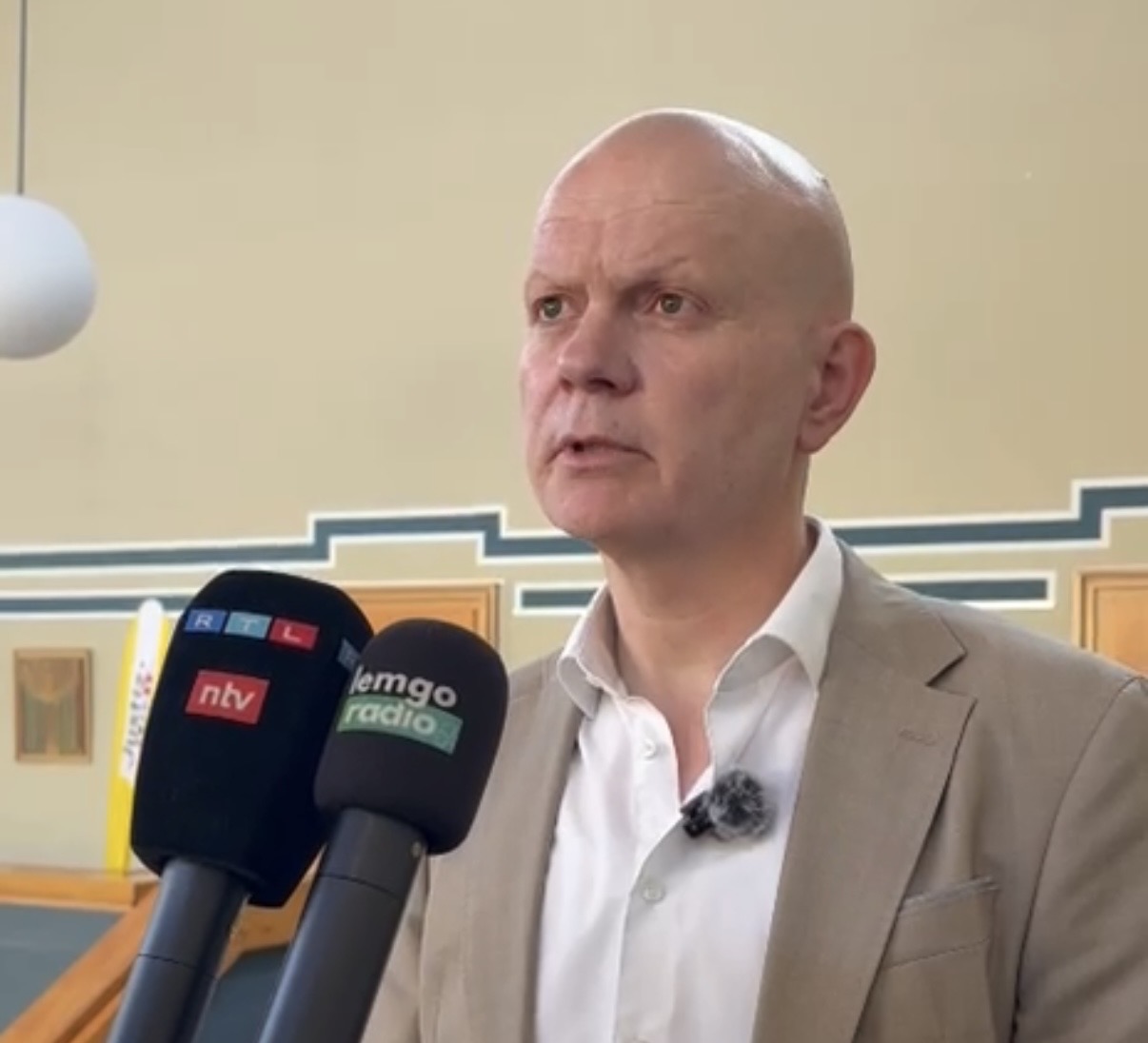 JETZT VOR GERICHT: BLUTTAT VON LEMGO – ANGEKLAGTER MUSS SICH HEUTE VERANTWORTEN