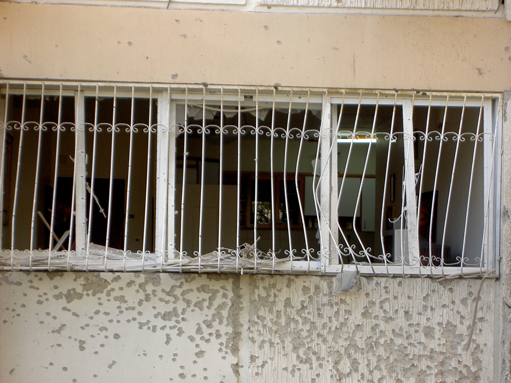 Israel intensiviert Angriffe auf Hisbollah im Libanon trotz Waffenruhe – Lemgo Radio