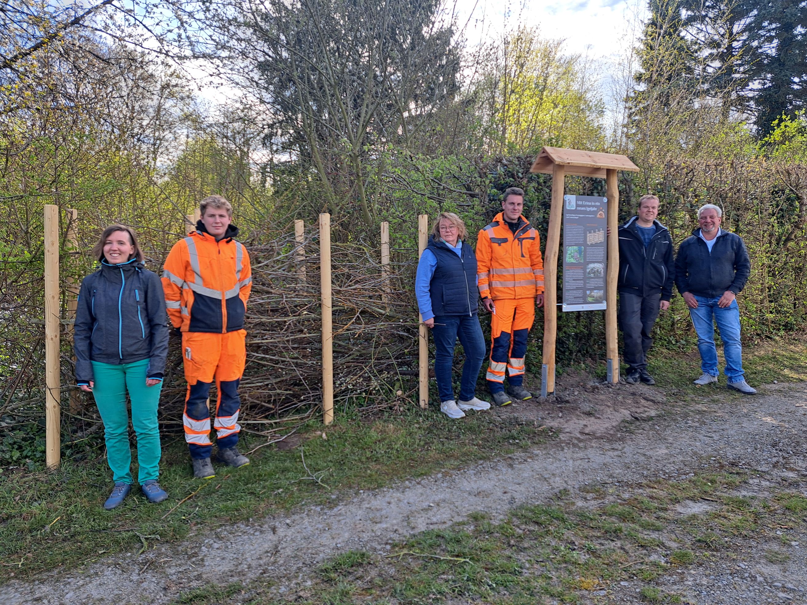 Stachelige Stars im Auenpark: Neuer Igel-Lehrpfad in Lemgo eröffnet – Lemgo Radio